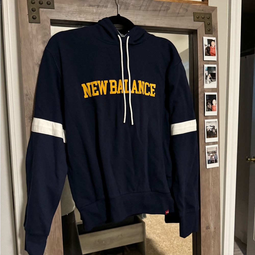 New Balance Hoodie NWT